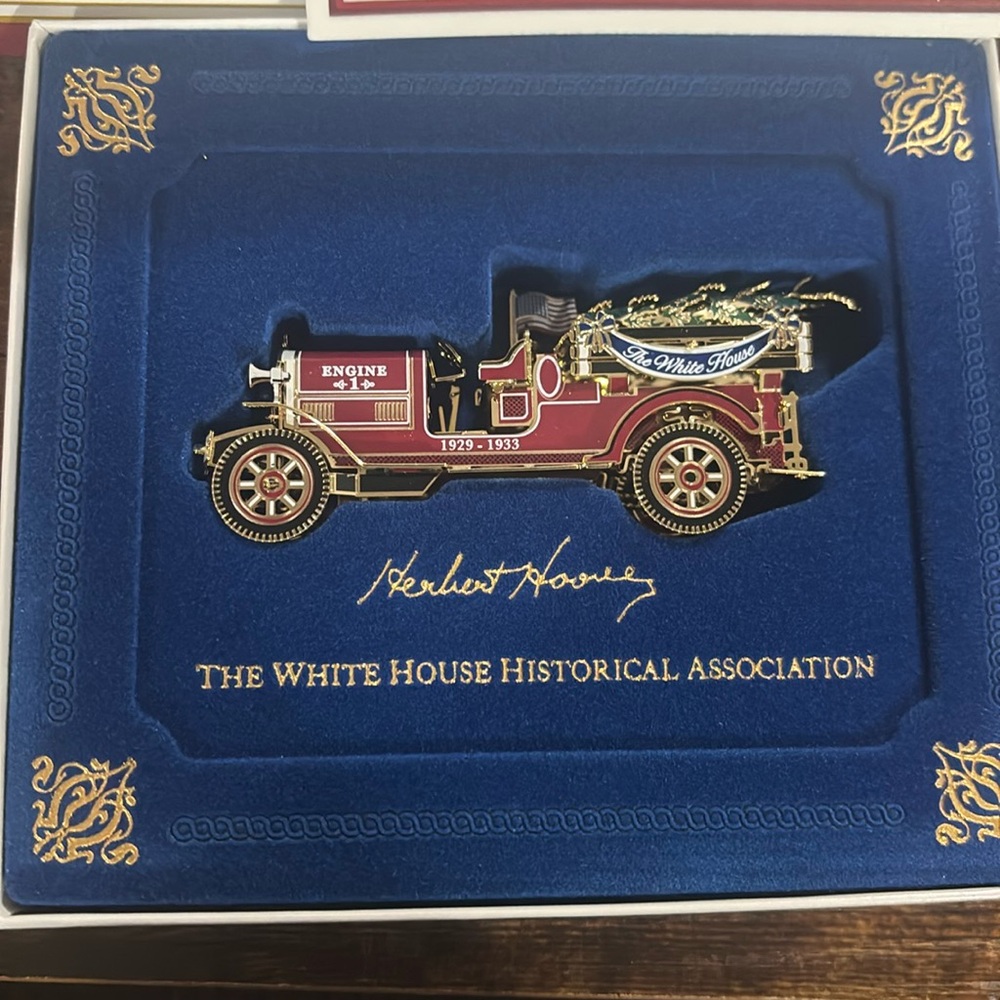 White House Christmas Ornament 2016